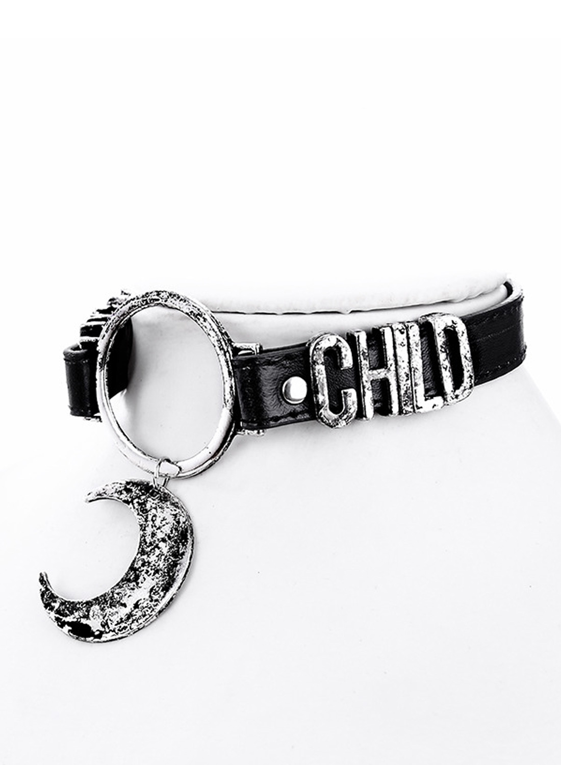 Restyle Moon Child Choker.